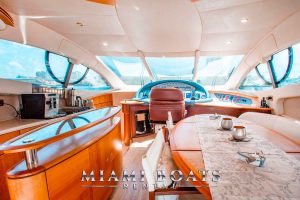 57-ft-Azimut-Yacht-Miami-Beach-Boat-Rental-14