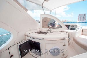 57-ft-Azimut-Yacht-Miami-Beach-Boat-Rental-17