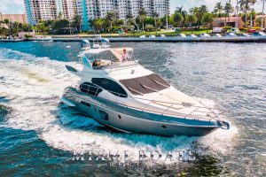 57-ft-Azimut-Yacht-Miami-Beach-Boat-Rental-18