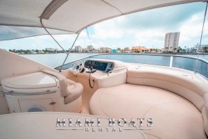 57-ft-Azimut-Yacht-Miami-Beach-Boat-Rental-7