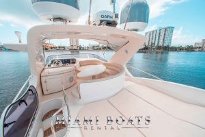 57-ft-Azimut-Yacht-Miami-Beach-Boat-Rental-9