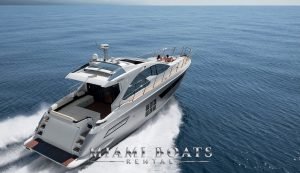 55' Azimut Sport luxury yacht splashing Atlantic ocean. View from the back.