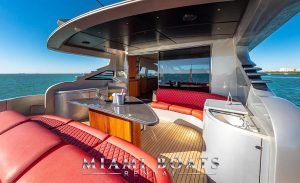 Yacht rental in Miami - Pershing Luxury yacht 90 ft - Rent a boat in Miami FL6