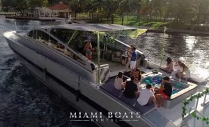 90 Leopard Yacht Just For Fun - Luxury Yacht Rental Miami