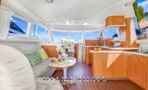 Miami Boats Rental - 55' Sea Ray Sedan Island Itch