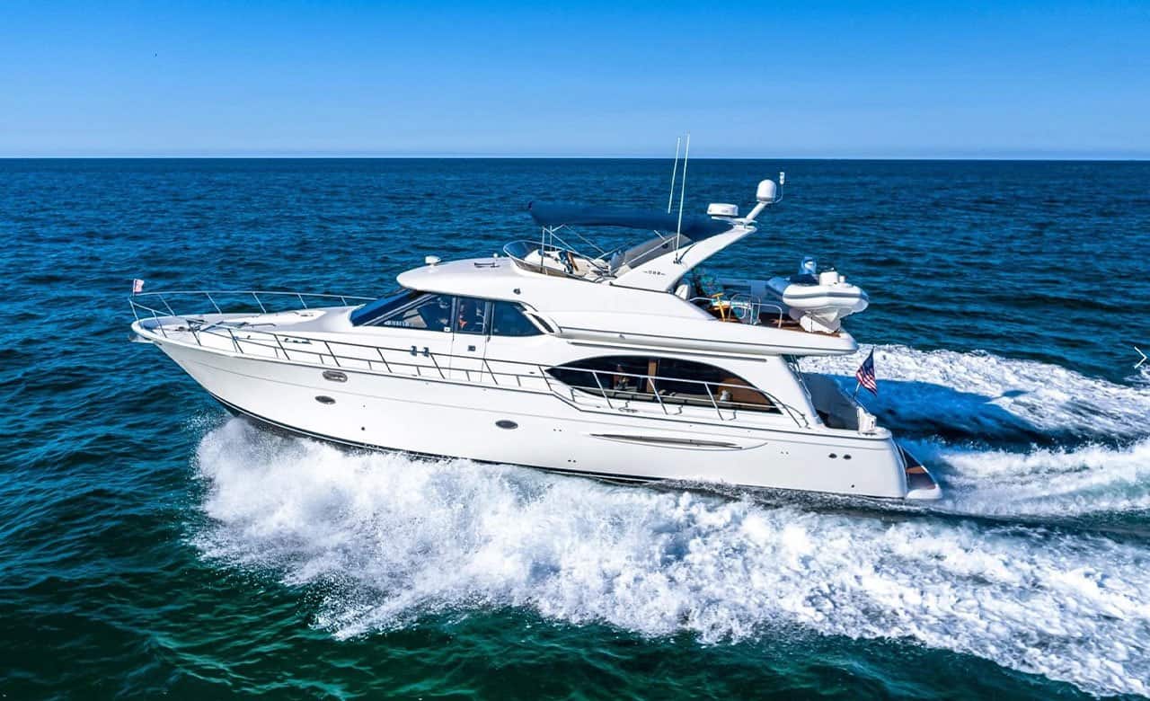 60' Meridian Elegant Lady • Miami Boats Rental