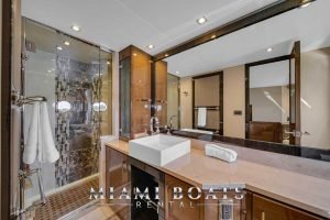 70ft-Marquis-Yacht-Miami-Beach-Hassel-Free-51