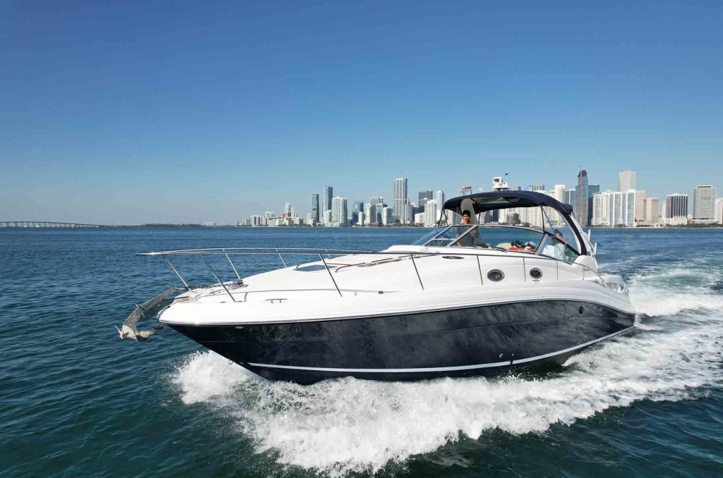 Sea Ray Sundancer 40' Miami Beach Yacht Rental