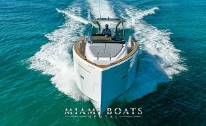 Exclusive Yacht in Miami. 38' PARDO Shining Force - Luxury Yacht