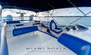 Azimut-Yacht-50ft-Miami-Boats-Rental-25