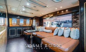 Yacht rental with Leopard Encore - Luxury amenities