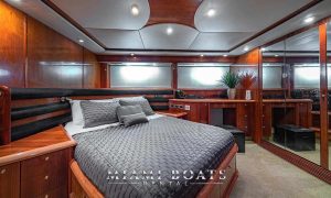 The stateroom of the luxurious yacht in Miami 74' Sunseeker Manhattan